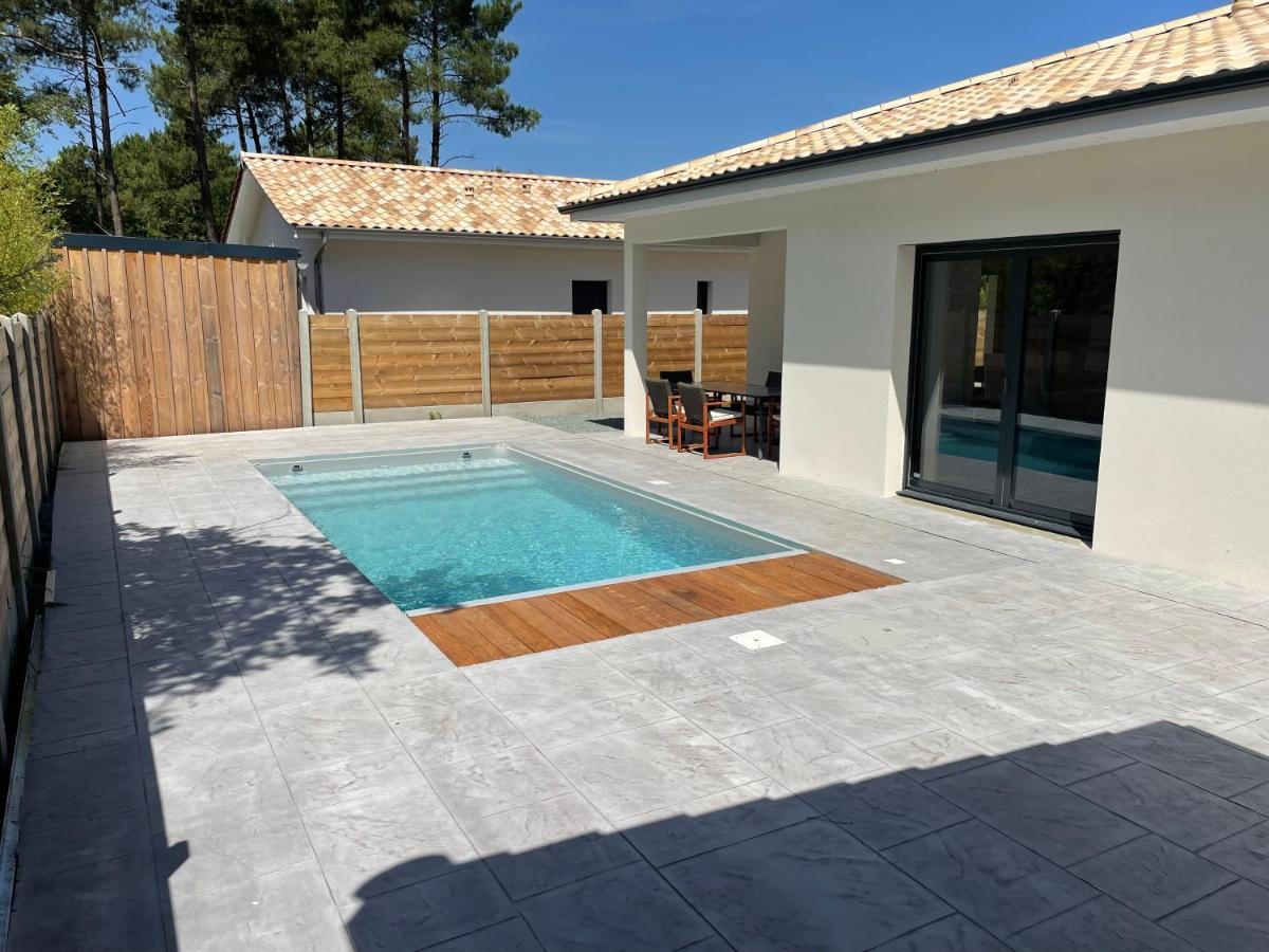 Maison Moderne Avec Piscine Chauffee Lacanau Buitenkant foto