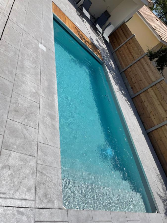 Maison Moderne Avec Piscine Chauffee Lacanau Buitenkant foto